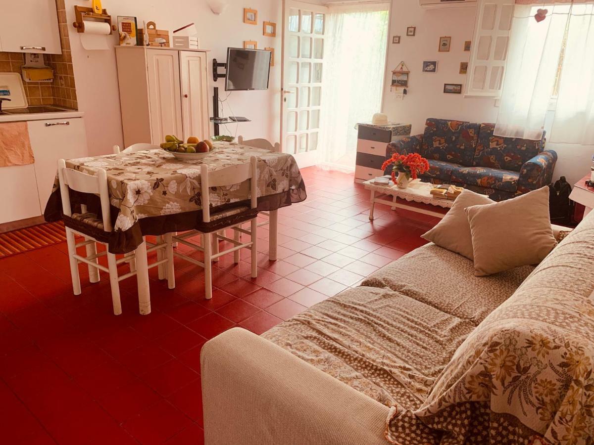 Casa Susy Bouganville 400 mt dal mare Sperlonga Esterno foto